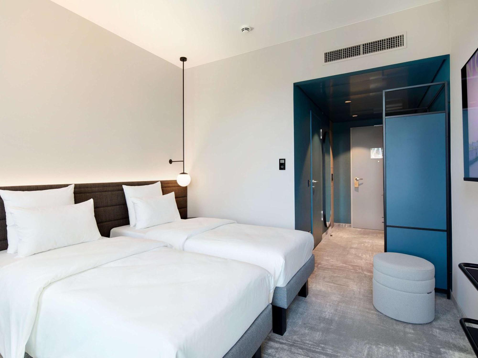 Novotel Hamburg Central Station Bagian luar foto